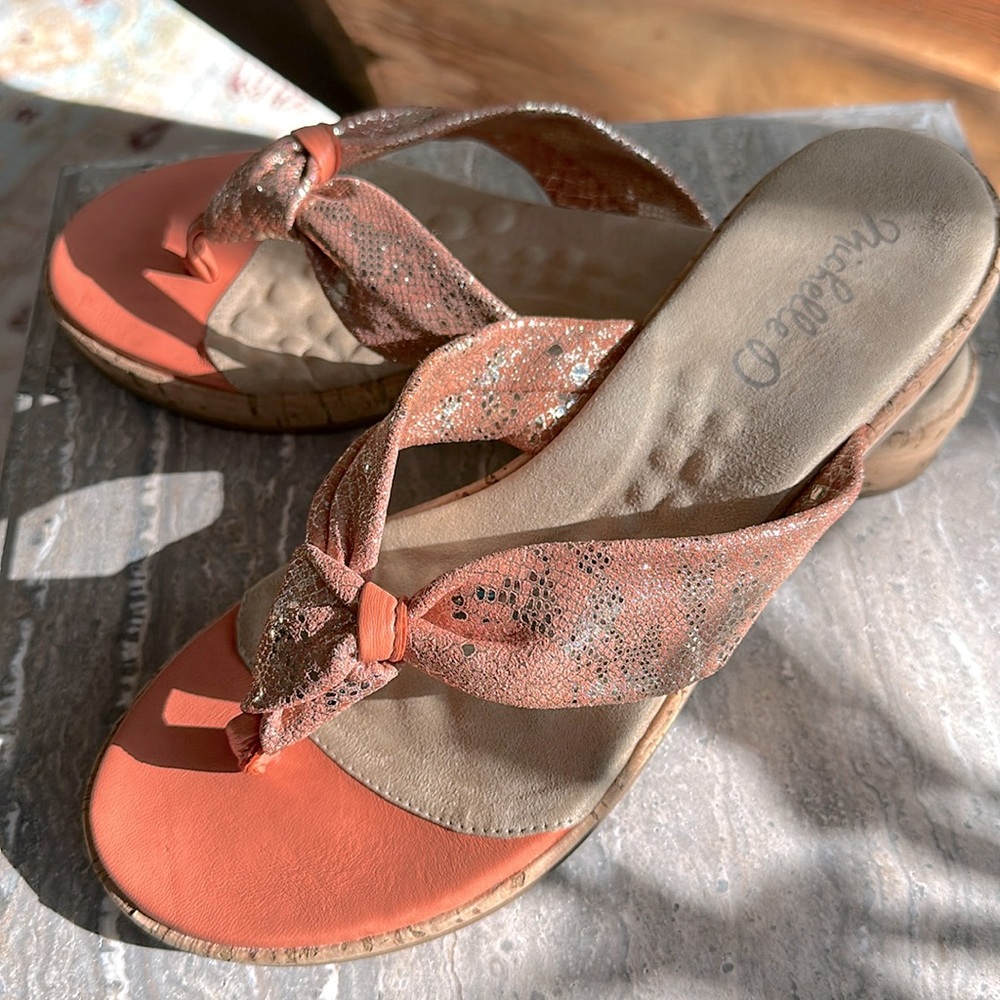 Sparkly Cork Sole Sandals Size 8 Coral with Gold Lame Straps